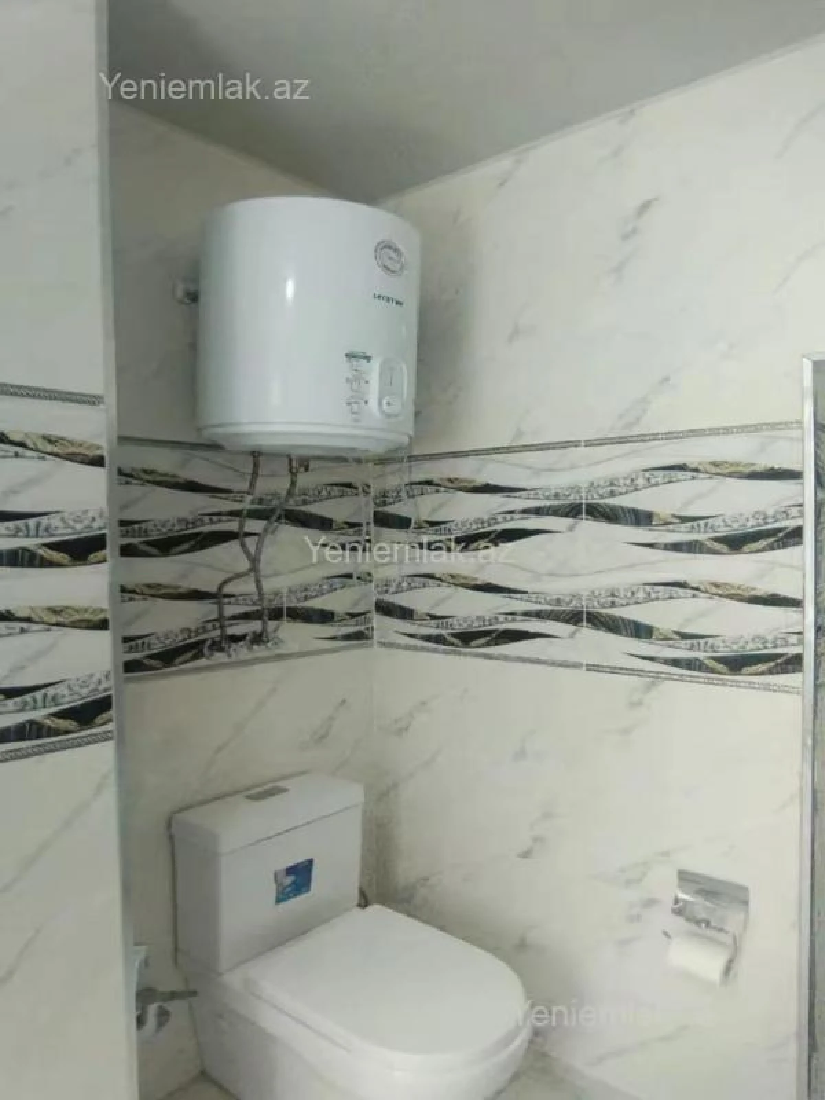Satılır 2 otaqlı köhnə tikili 65 m²