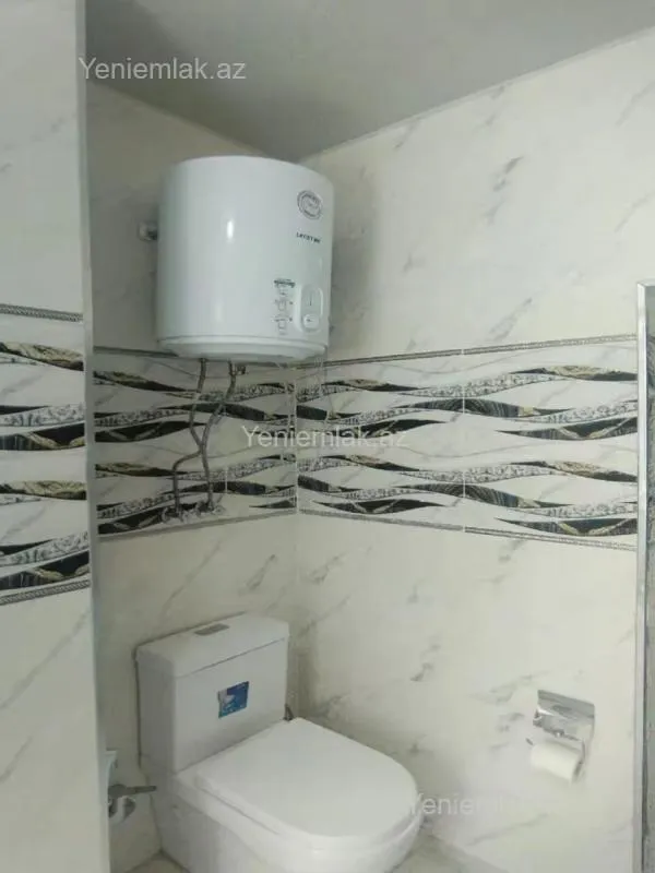 Satılır 2 otaqlı köhnə tikili 65 m²