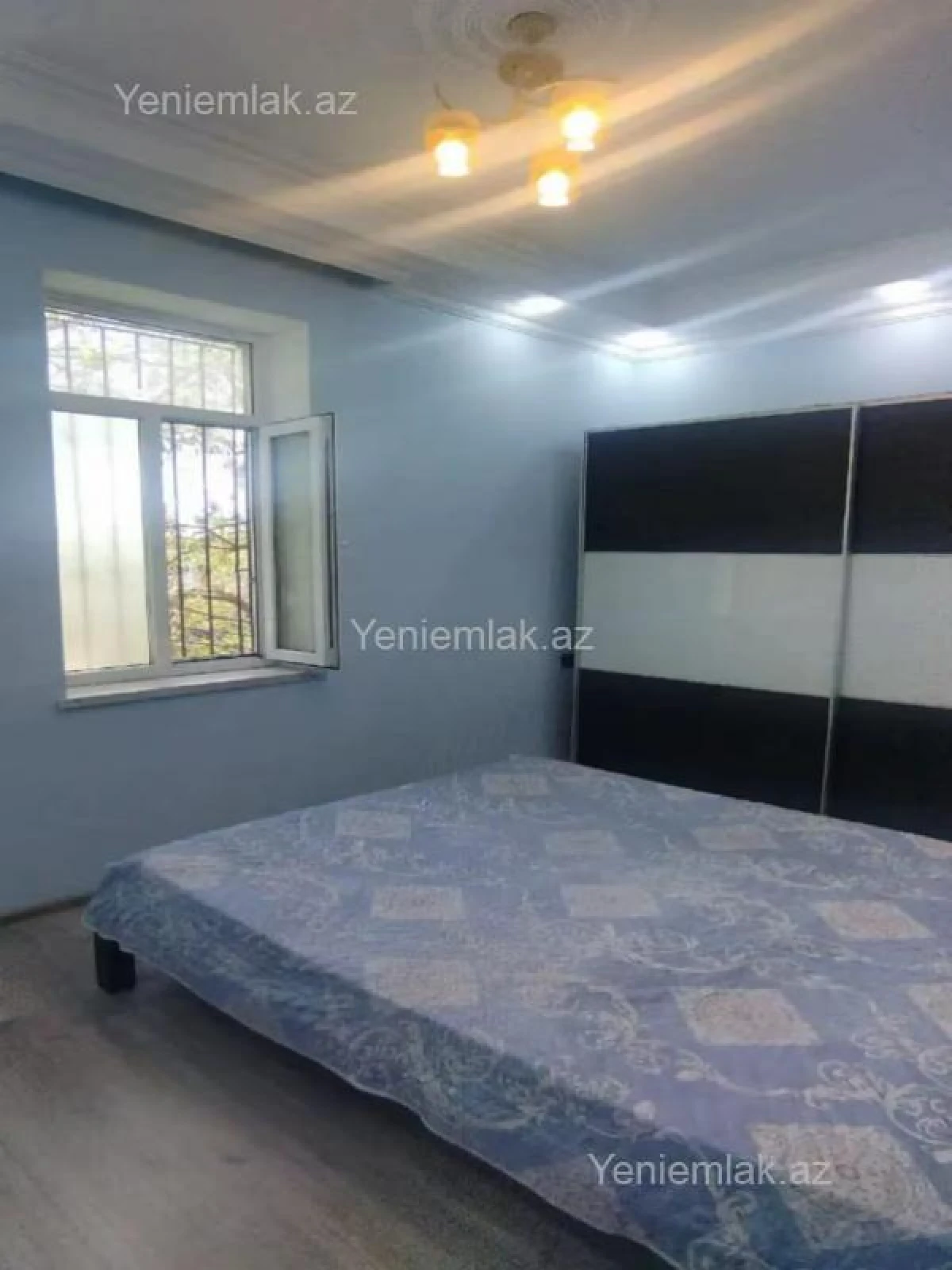 Satılır 2 otaqlı köhnə tikili 65 m²