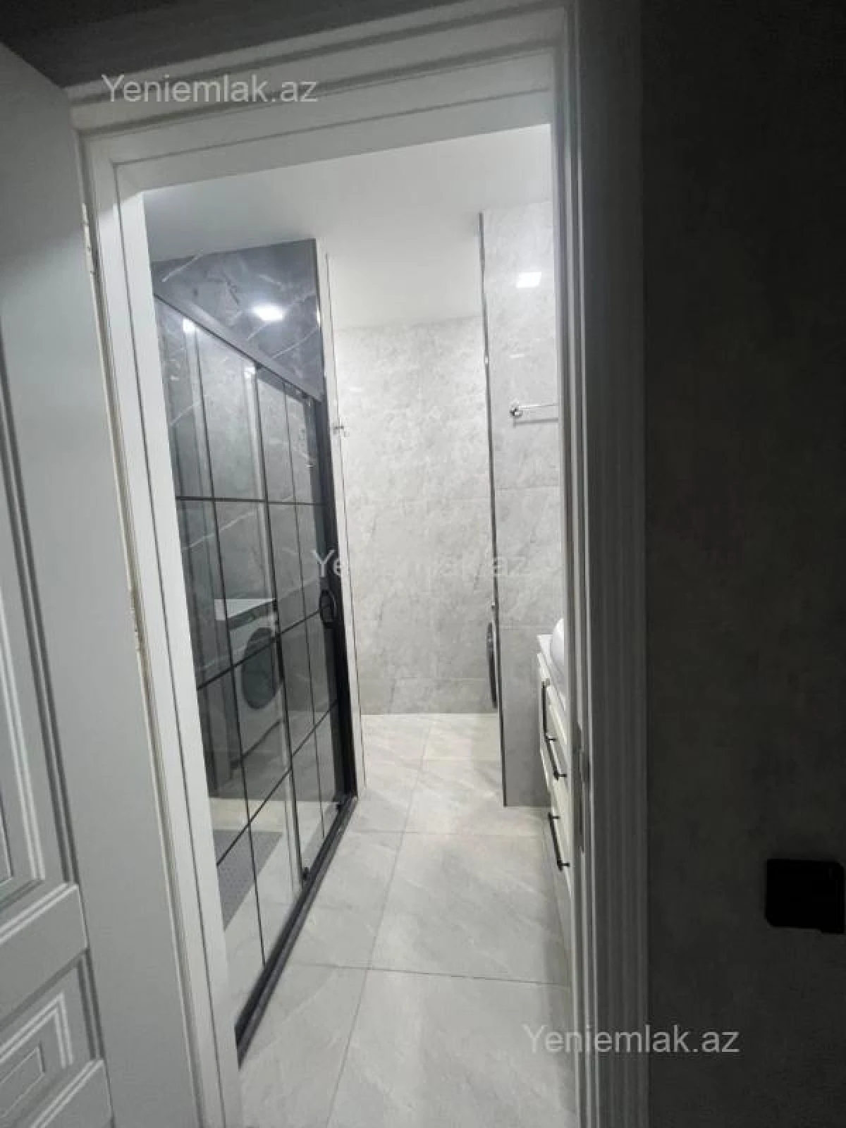 Satılır 3 otaqlı yeni tikili 70 m²