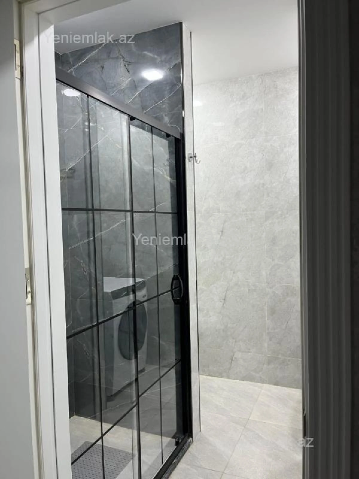 Satılır 3 otaqlı yeni tikili 70 m²