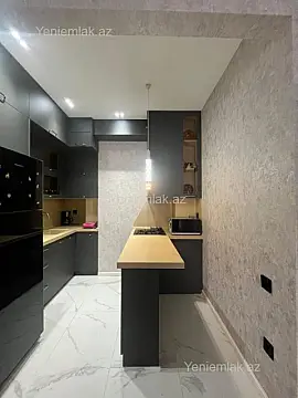 Satılır 3 otaqlı yeni tikili 70 m²