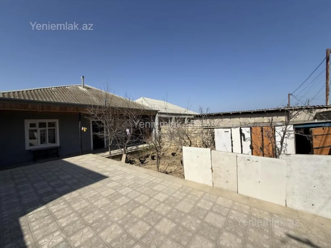 Satılır 3 otaqlı həyət evi 120 m²
