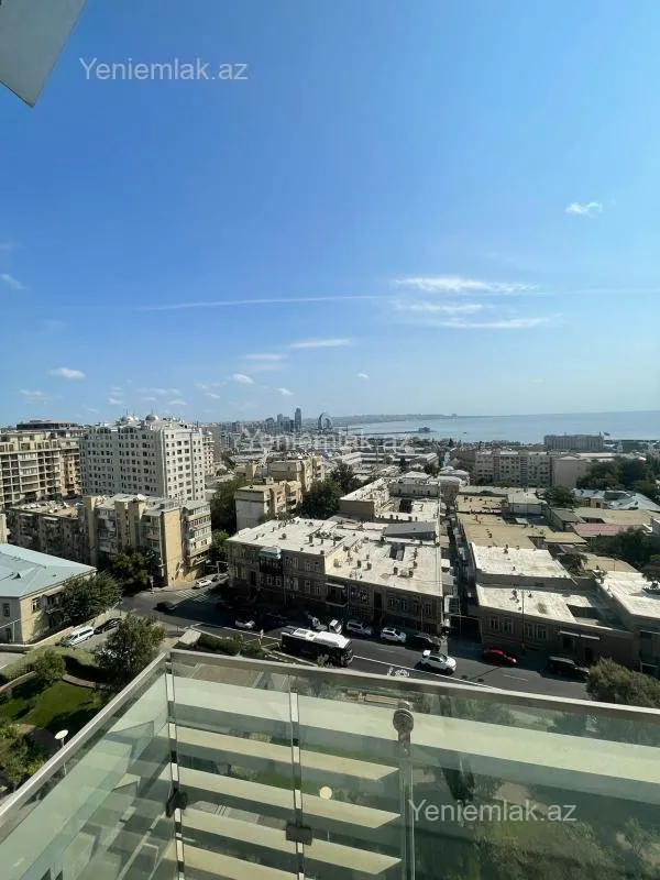 Satılır 2 otaqlı yeni tikili 102 m²