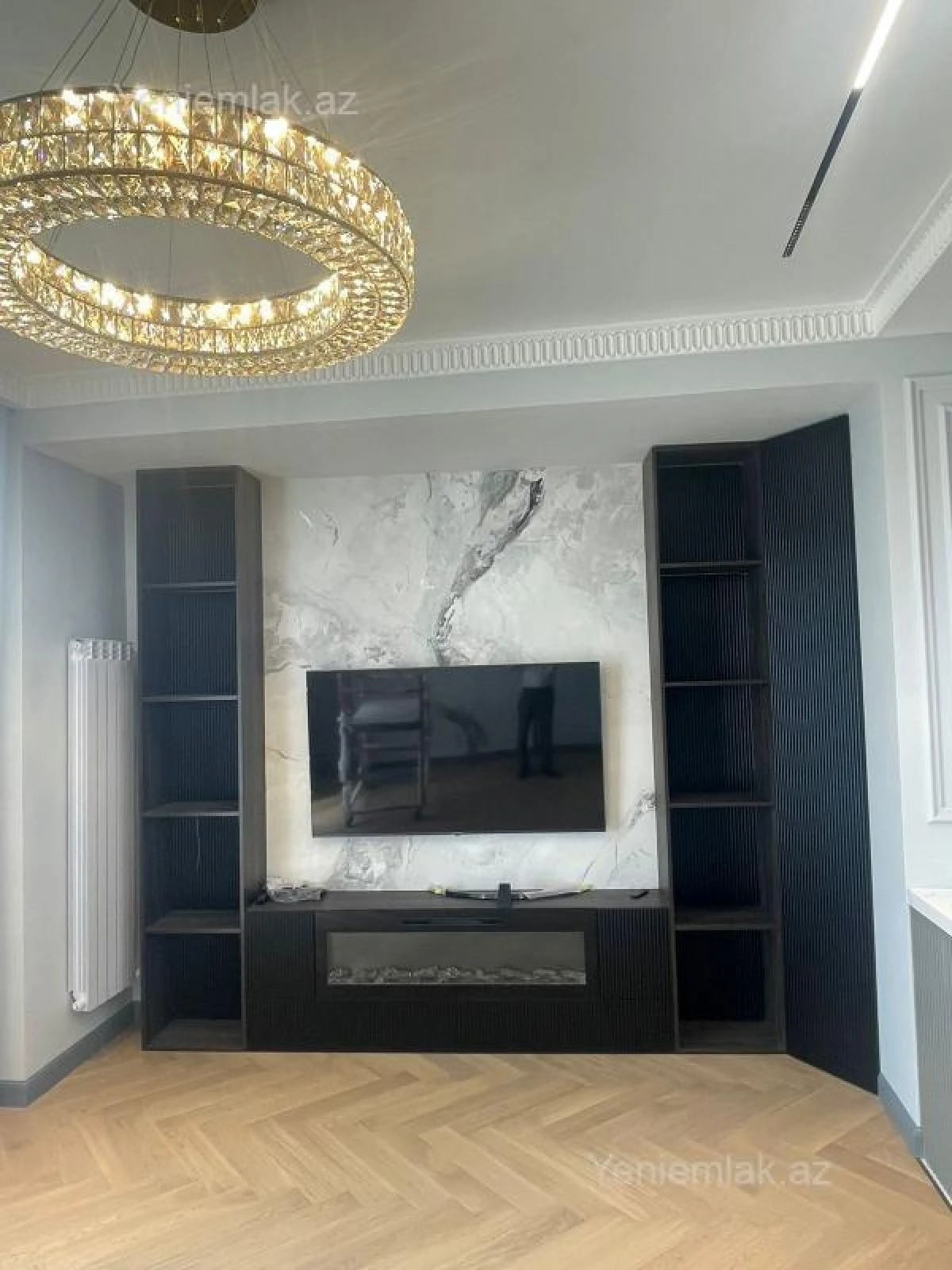 Satılır 2 otaqlı yeni tikili 102 m²