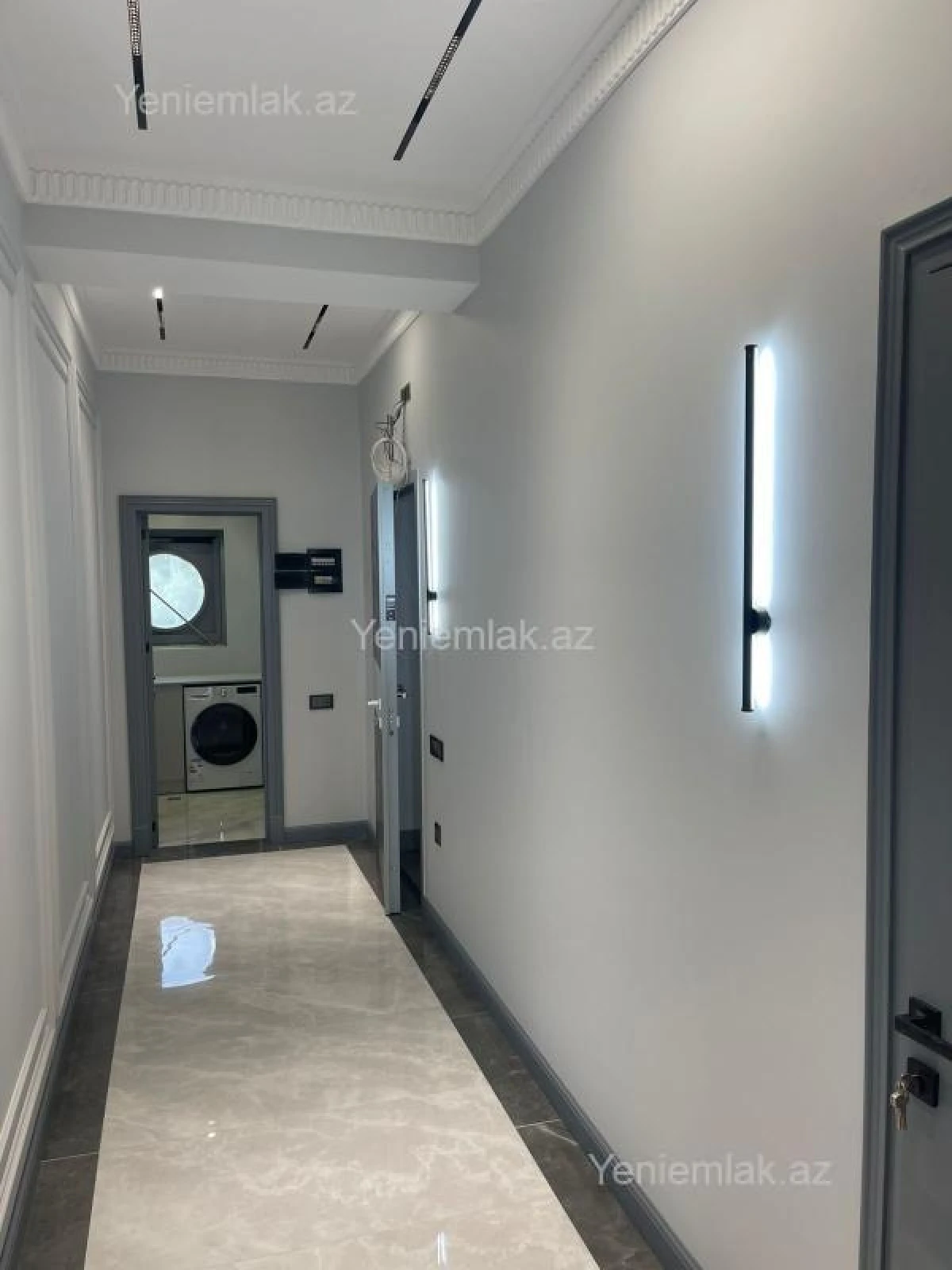 Satılır 2 otaqlı yeni tikili 102 m²