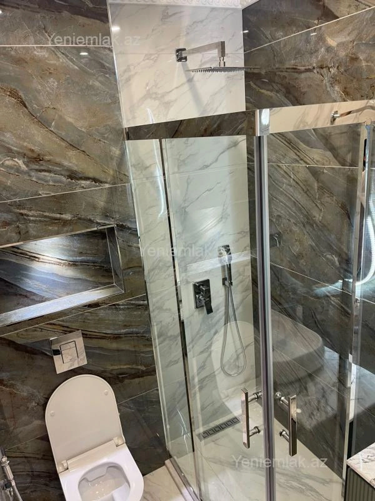 Satılır 2 otaqlı yeni tikili 102 m²