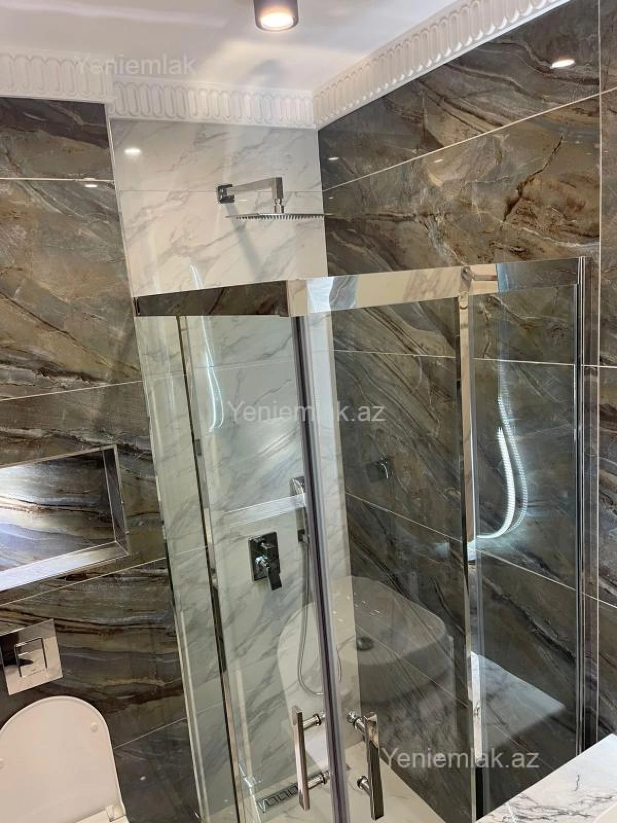 Satılır 2 otaqlı yeni tikili 102 m²