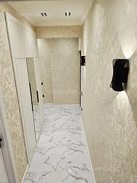 Satılır 2 otaqlı köhnə tikili 55 m²