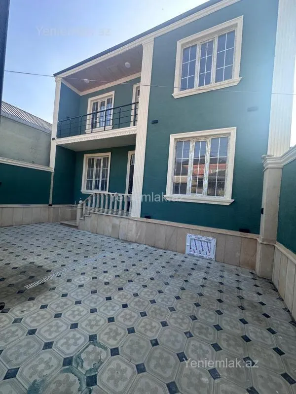 Satılır 4 otaqlı həyət evi 120 m²