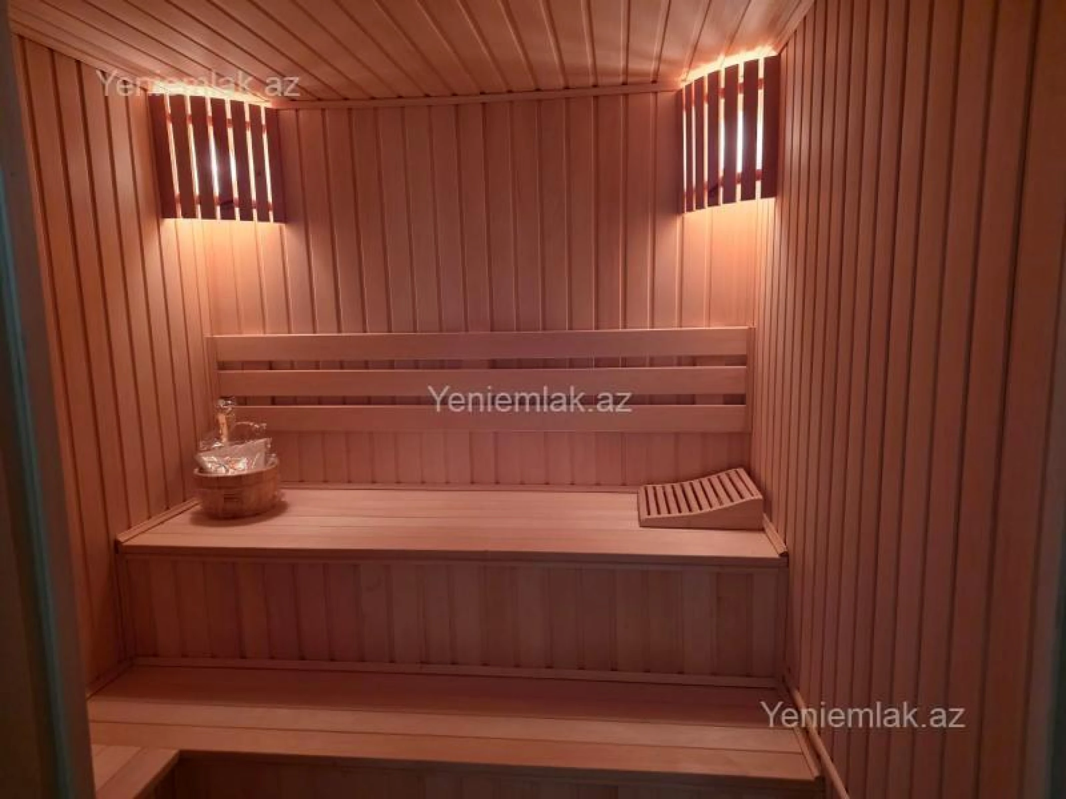 Satılır 6 otaqlı həyət evi 520 m²