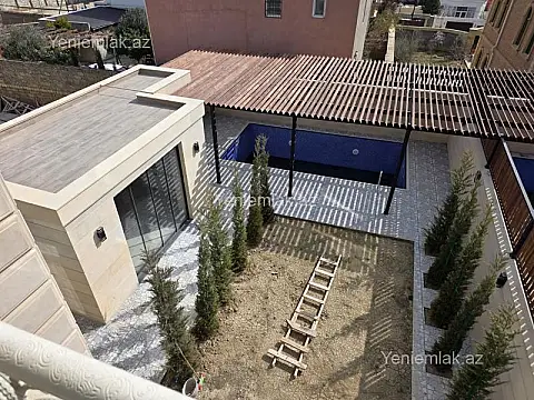Satılır 6 otaqlı həyət evi 520 m²