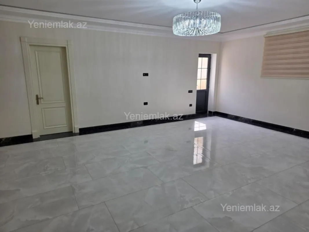 Satılır 6 otaqlı həyət evi 520 m²