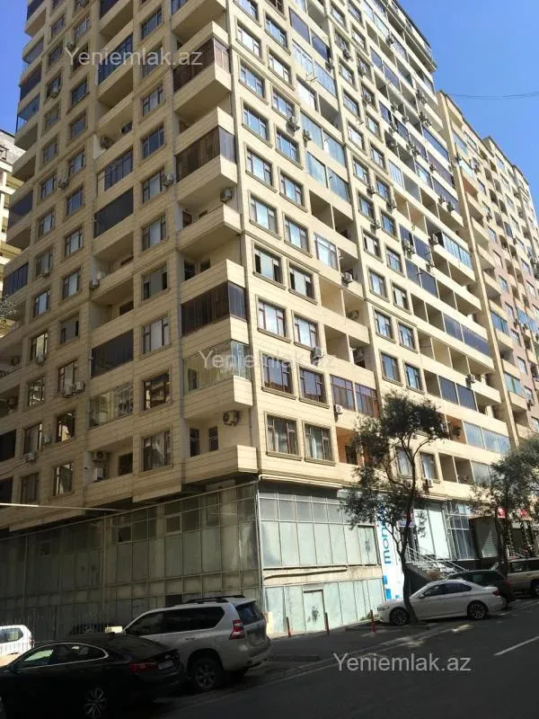 Satılır 2 otaqlı yeni tikili 85.3 m²