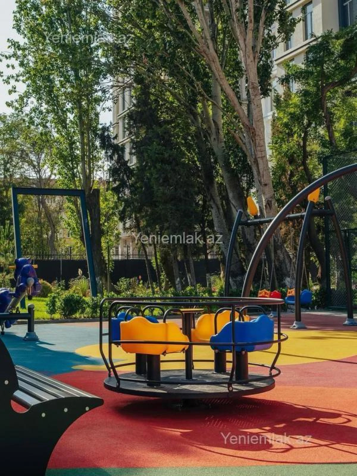 Satılır 4 otaqlı yeni tikili 150 m²