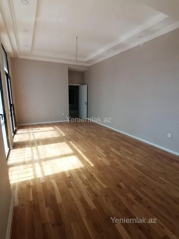 Satılır 4 otaqlı yeni tikili 150 m²