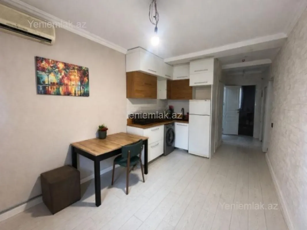 Satılır 3 otaqlı köhnə tikili 55 m²