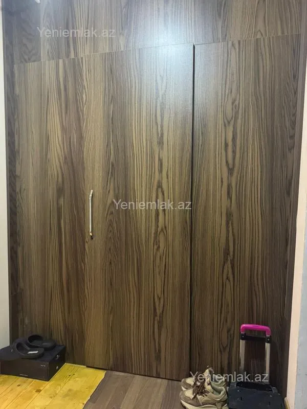 Satılır 3 otaqlı köhnə tikili 75 m²