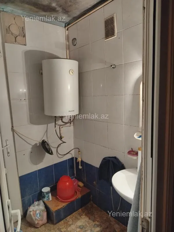 Satılır 2 otaqlı köhnə tikili 35.86 m²