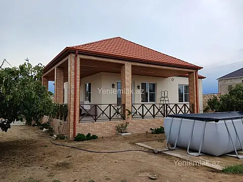 Satılır 4 otaqlı həyət evi 130 m²
