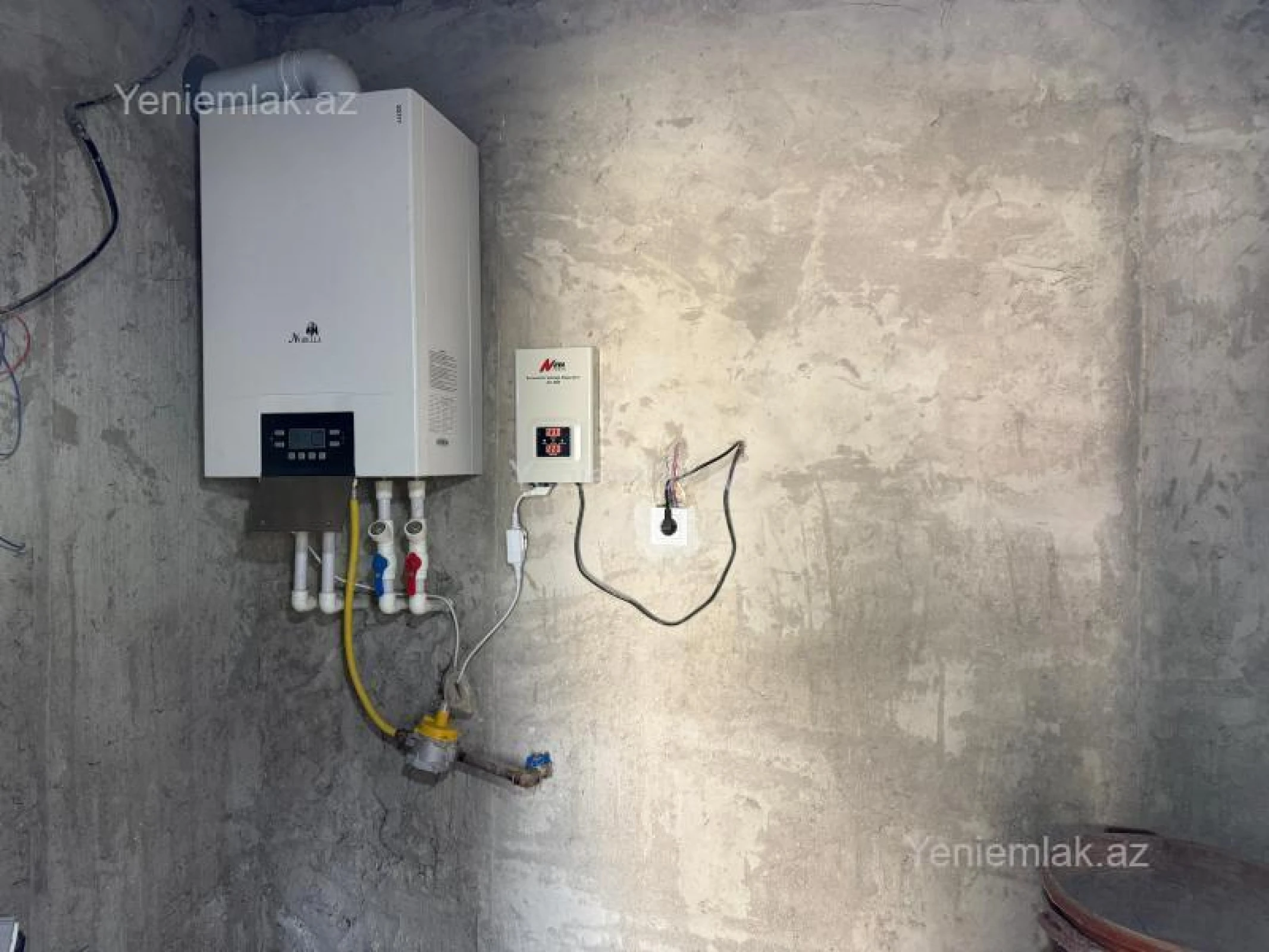 Satılır 4 otaqlı həyət evi 130 m²