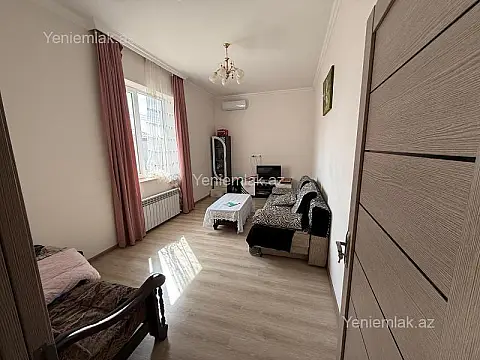 Satılır 4 otaqlı həyət evi 130 m²