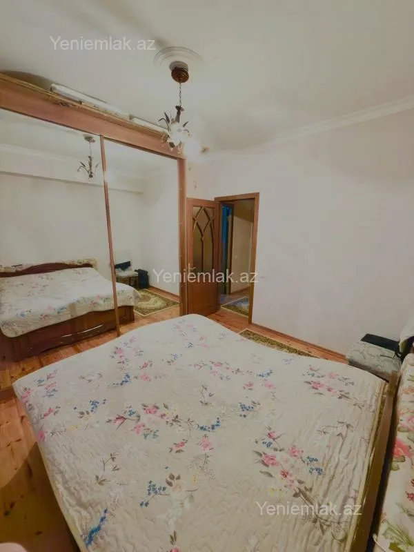 Satılır 2 otaqlı yeni tikili 72 m²