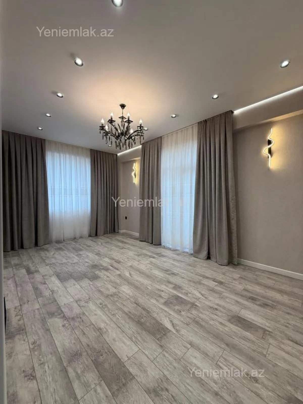 Satılır 3 otaqlı yeni tikili 105 m²
