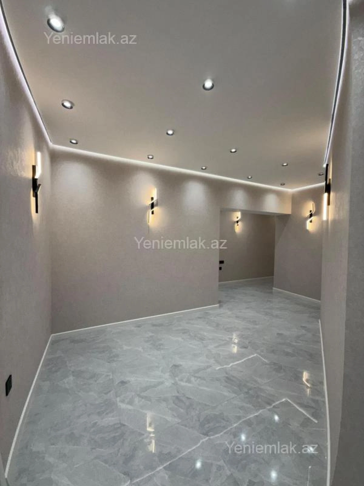 Satılır 3 otaqlı yeni tikili 105 m²