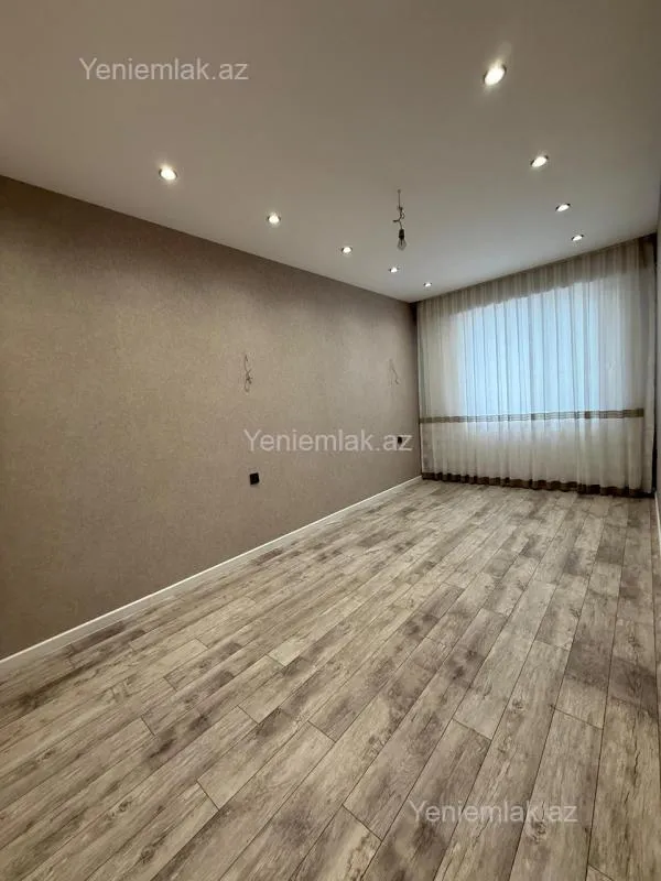 Satılır 3 otaqlı yeni tikili 105 m²