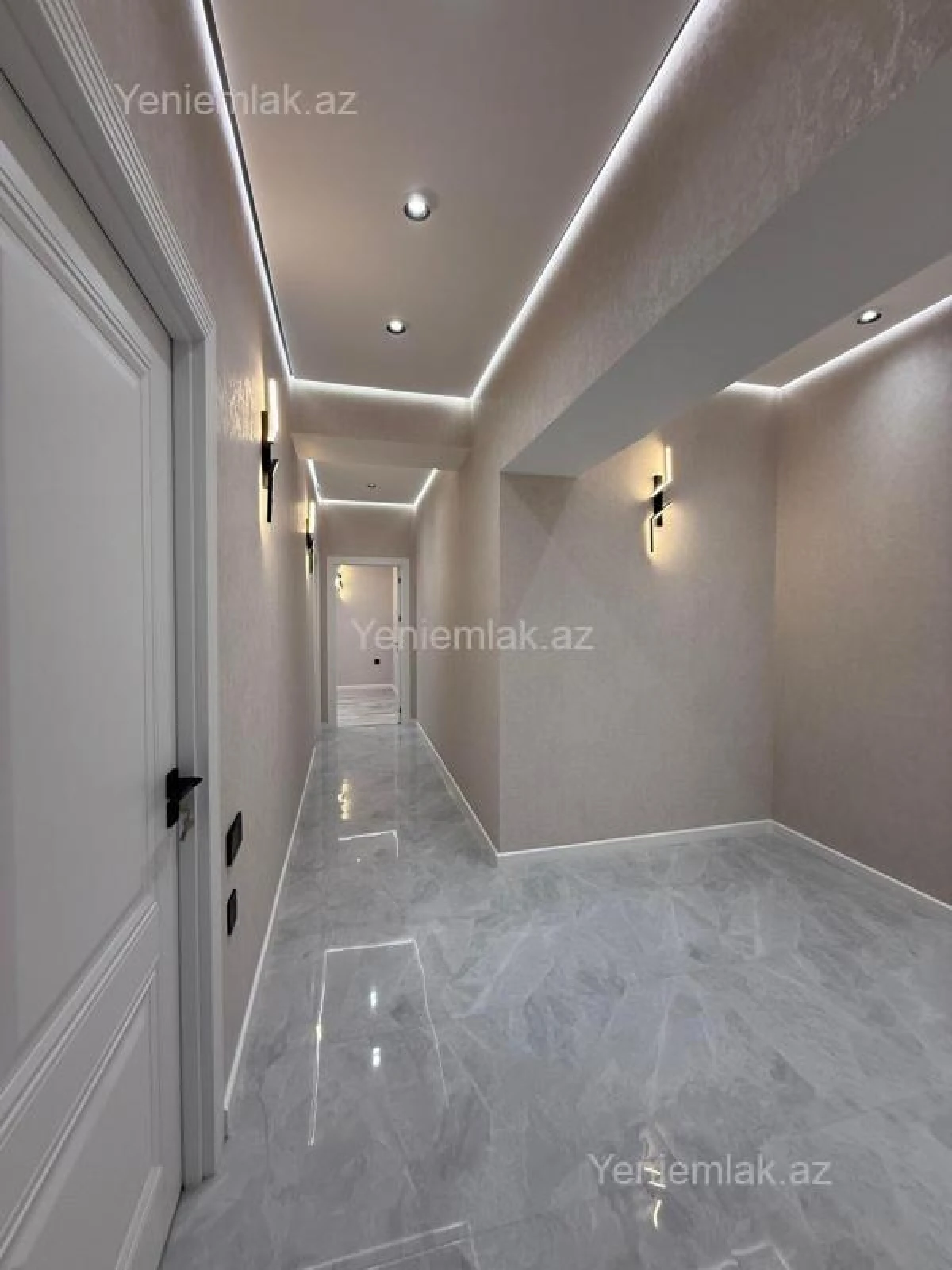 Satılır 3 otaqlı yeni tikili 105 m²