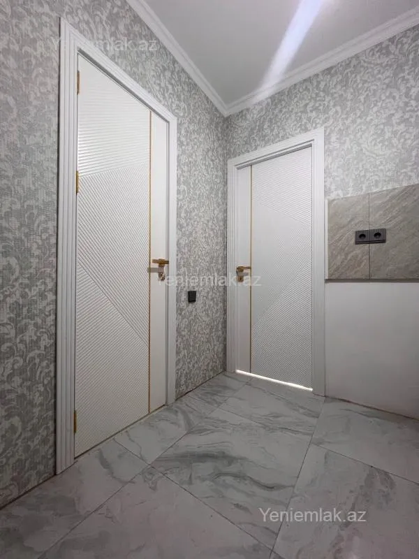 Satılır 1 otaqlı köhnə tikili 20 m²