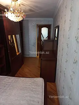 Satılır 3 otaqlı köhnə tikili 85 m²
