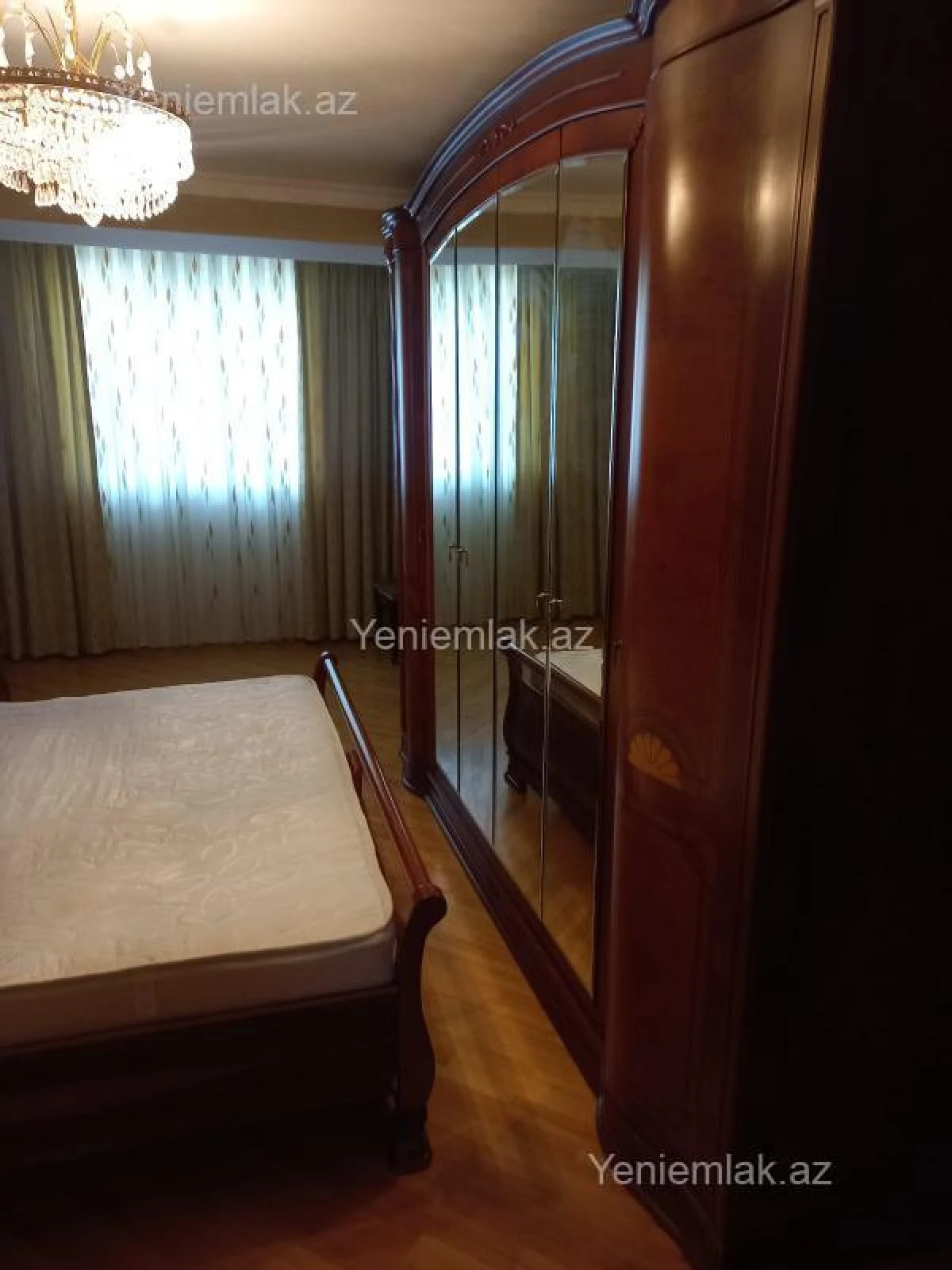 Satılır 3 otaqlı köhnə tikili 85 m²