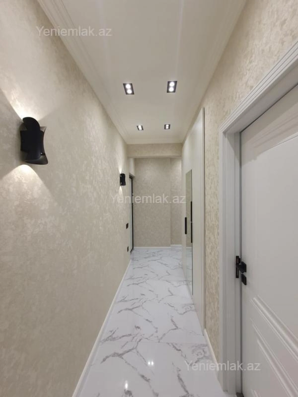 Satılır 2 otaqlı köhnə tikili 60 m²