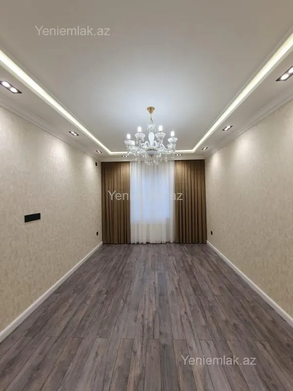 Satılır 2 otaqlı köhnə tikili 60 m²