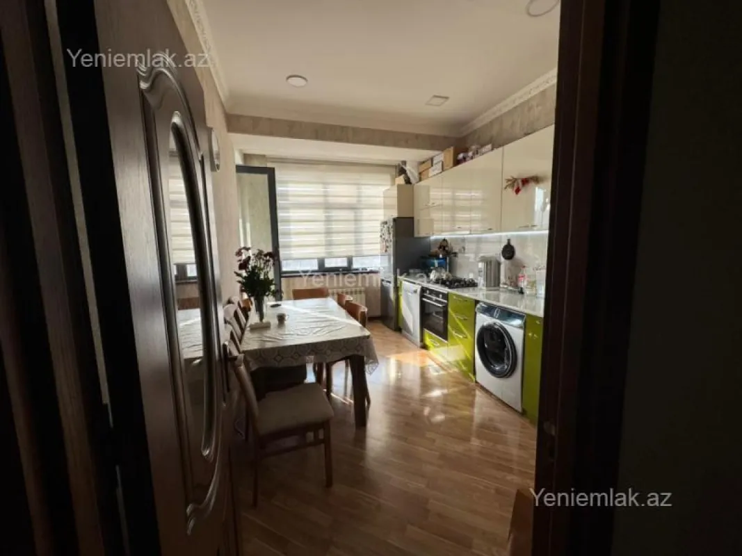 Satılır 2 otaqlı yeni tikili 67 m²