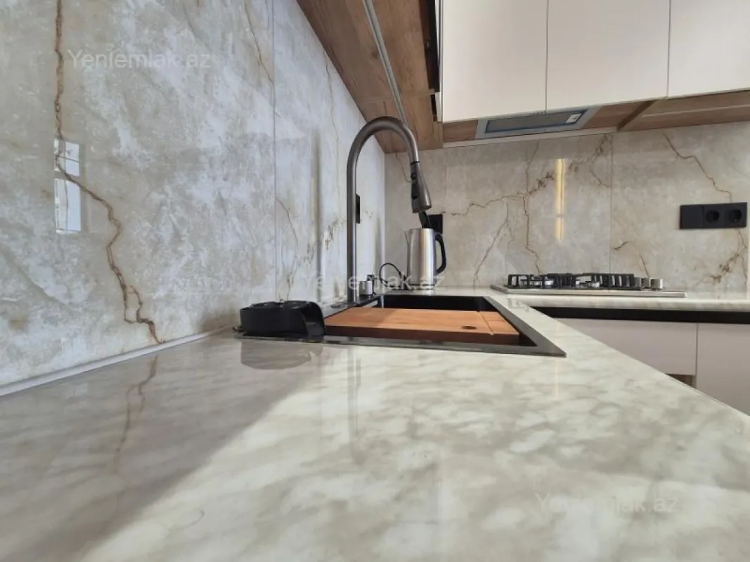 Satılır 2 otaqlı yeni tikili 44 m²