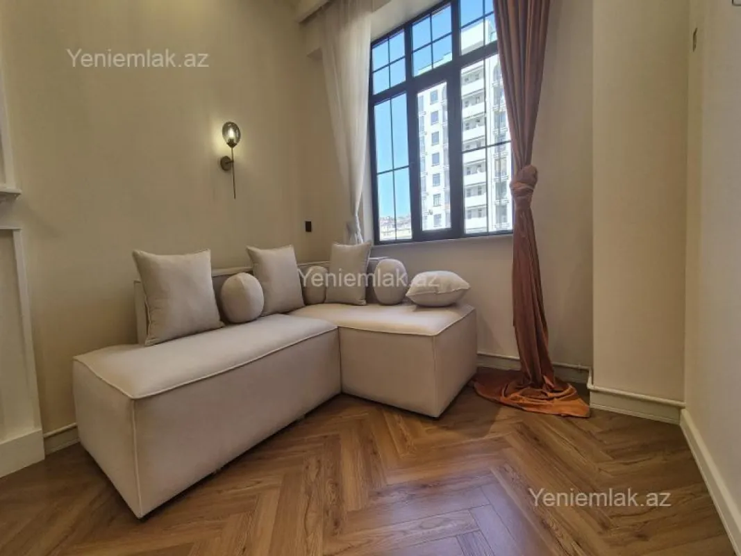 Satılır 2 otaqlı yeni tikili 44 m²