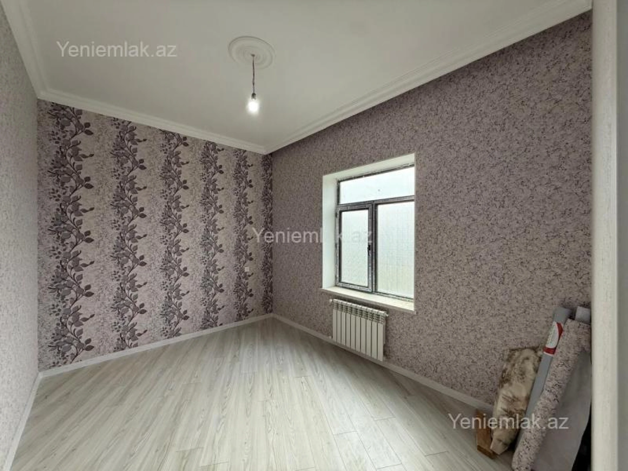 Satılır 5 otaqlı həyət evi 135 m²