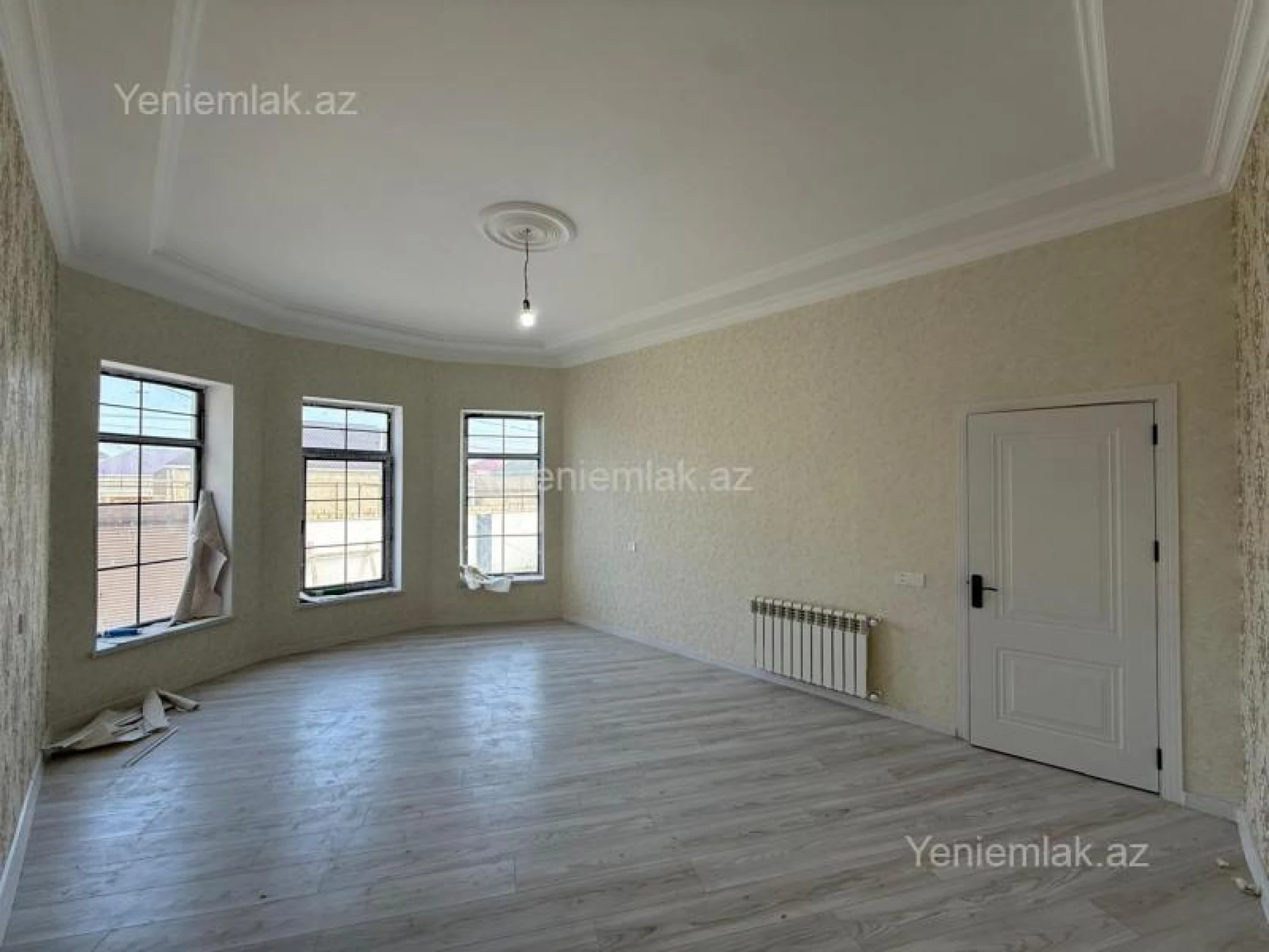Satılır 5 otaqlı həyət evi 135 m²