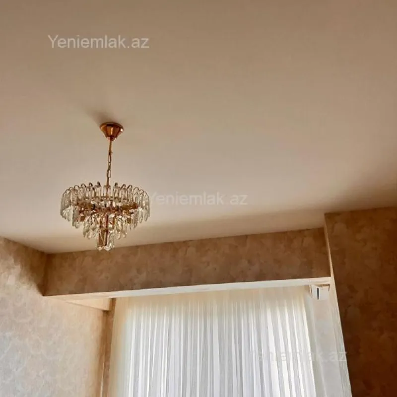 Satılır 3 otaqlı yeni tikili 120 m²
