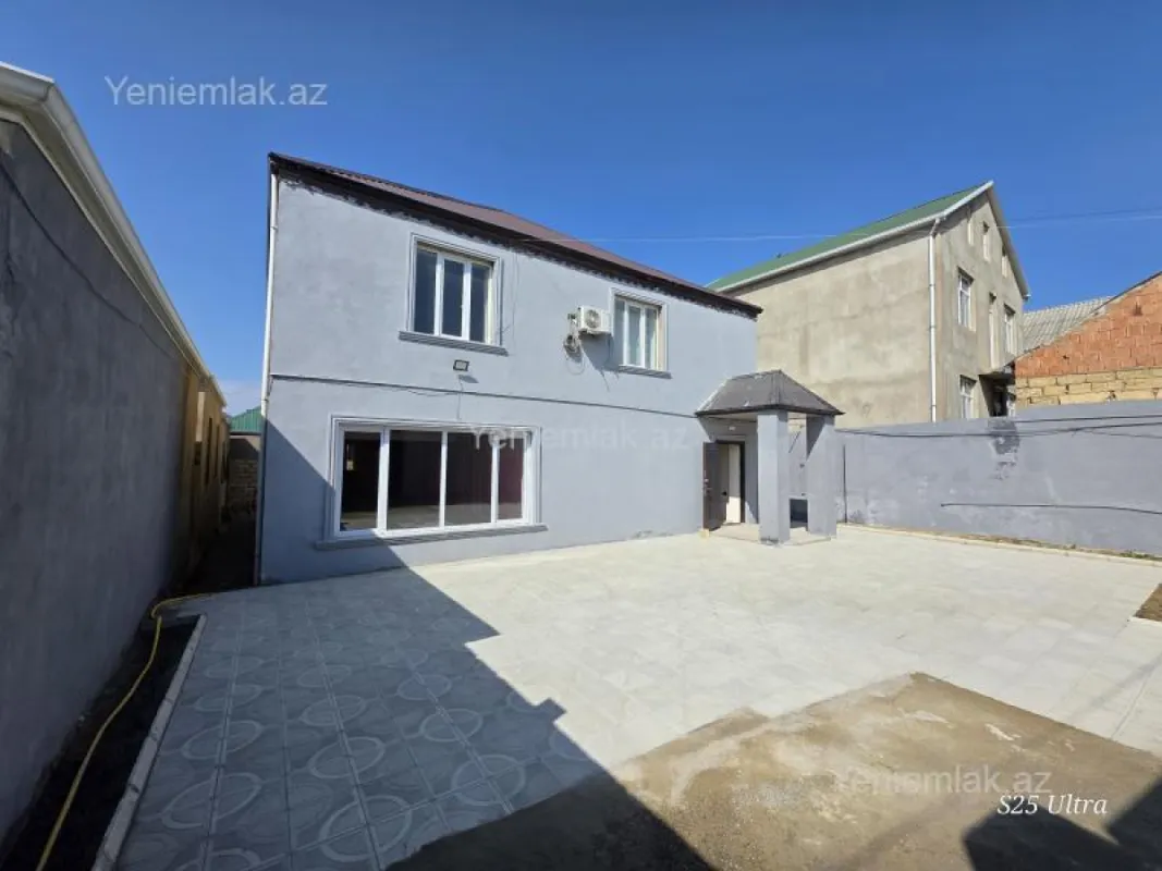 Satılır 6 otaqlı həyət evi 187 m²