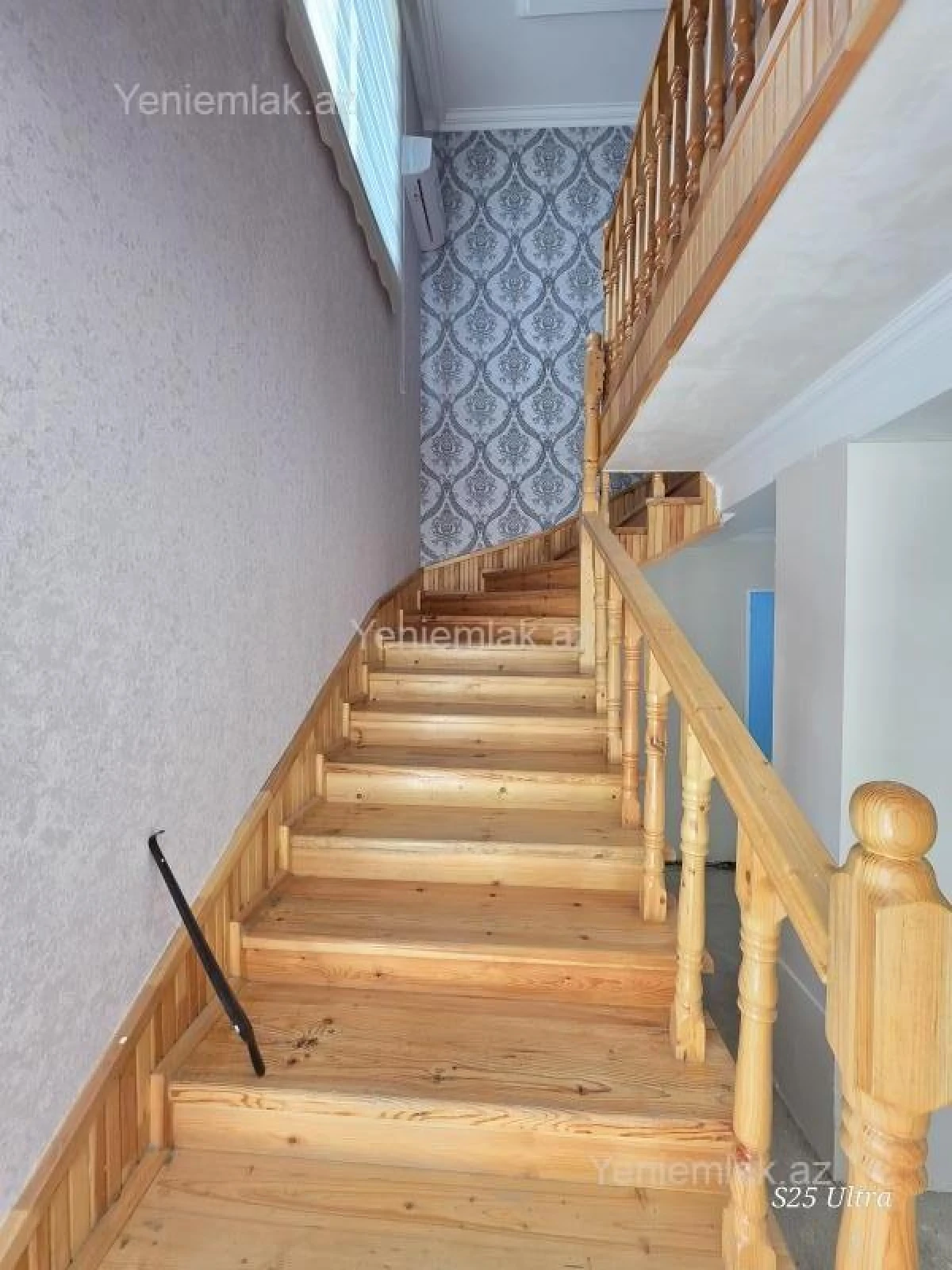 Satılır 6 otaqlı həyət evi 187 m²