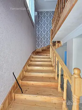Satılır 6 otaqlı həyət evi 187 m²