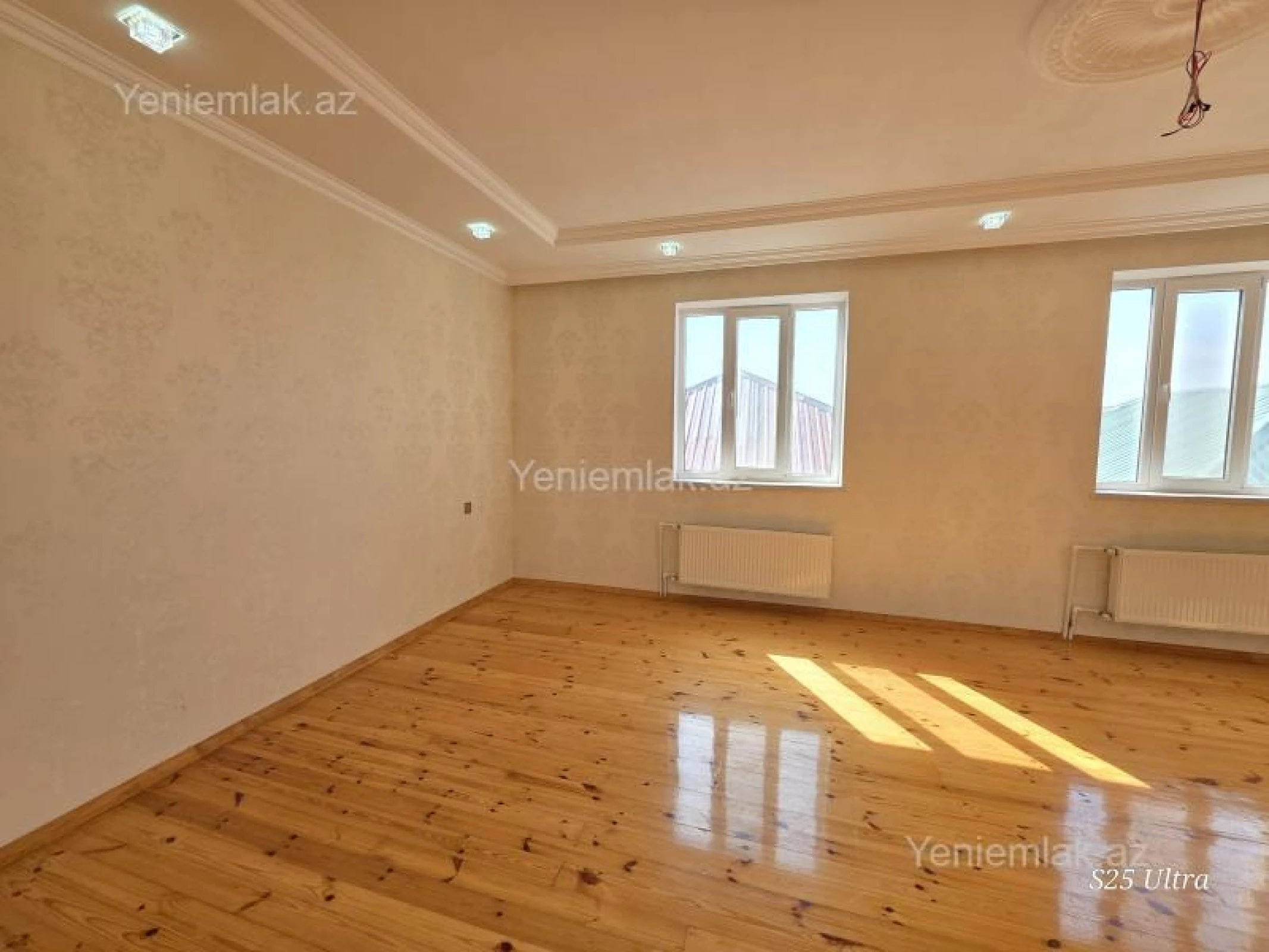 Satılır 6 otaqlı həyət evi 187 m²