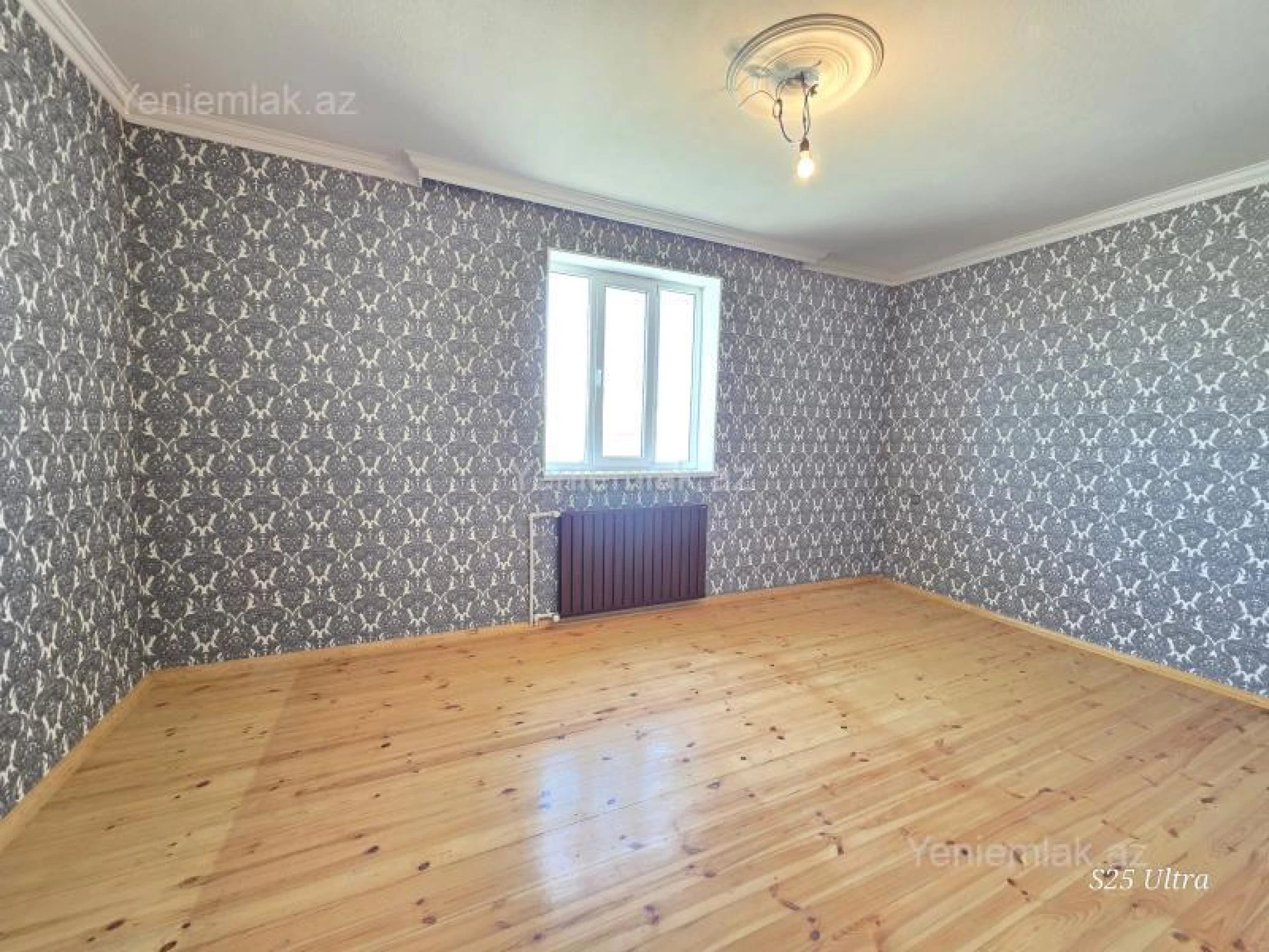 Satılır 6 otaqlı həyət evi 187 m²