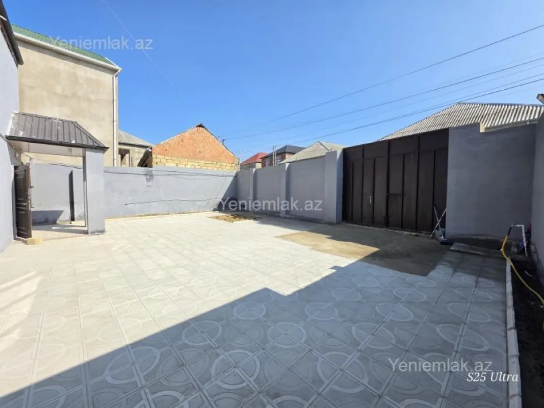 Satılır 6 otaqlı həyət evi 187 m²