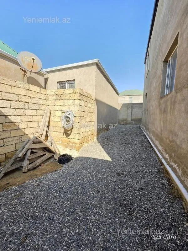 Satılır 6 otaqlı həyət evi 187 m²