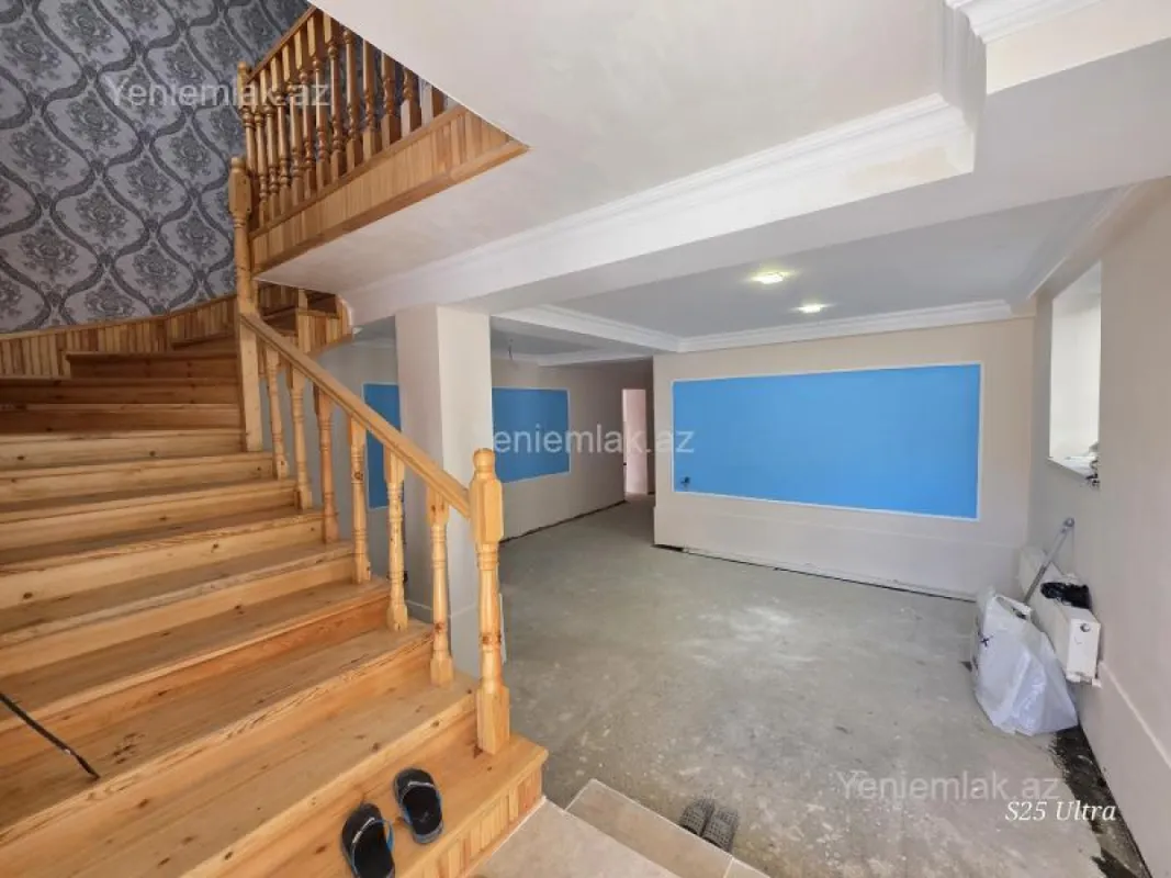 Satılır 6 otaqlı həyət evi 187 m²